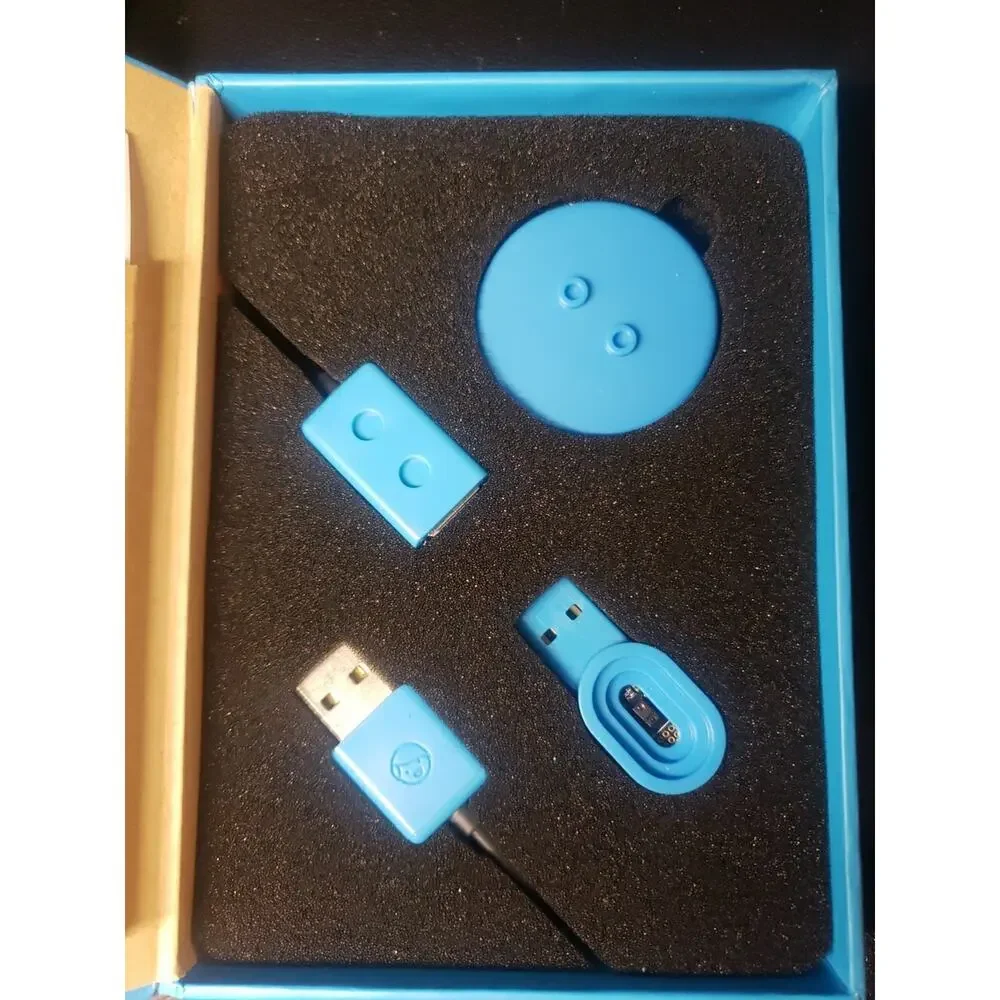Kano Motion Sensor Kit Make Hand-controlled apps– Learn to code with Motion